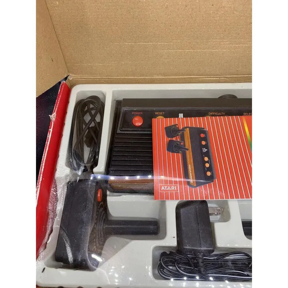 Atari Flashback 2 Black Plug&Play TV Game In Original Box Complete